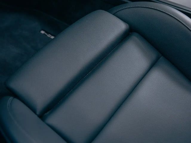 Porsche 911 4 Cabrio Carrera Coupé GTS