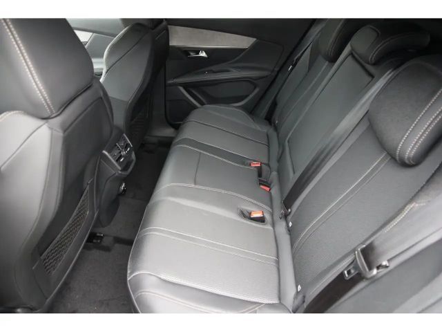 Peugeot 3008 EAT8 GT-Line Hybrid4