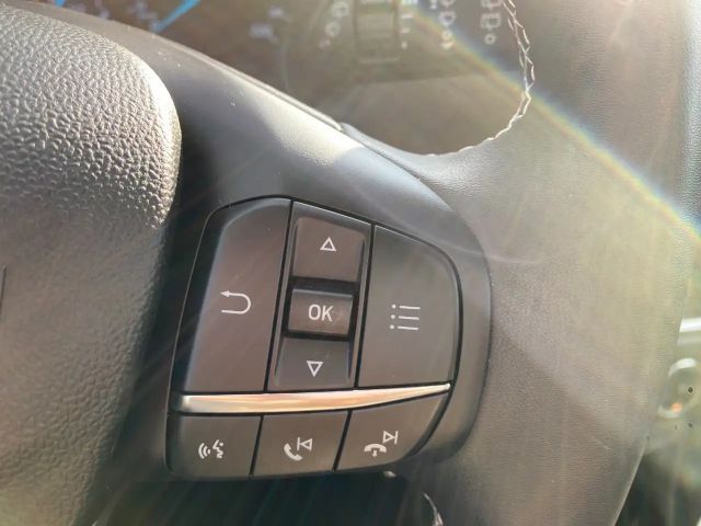 Ford Puma EcoBoost Titanium