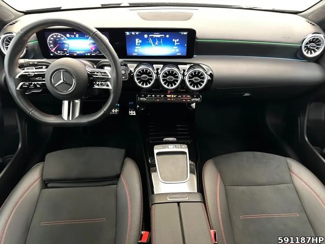 Mercedes-Benz A 200 AMG Line