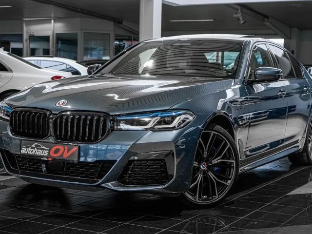 BMW 530 530e M-Sport Sedan