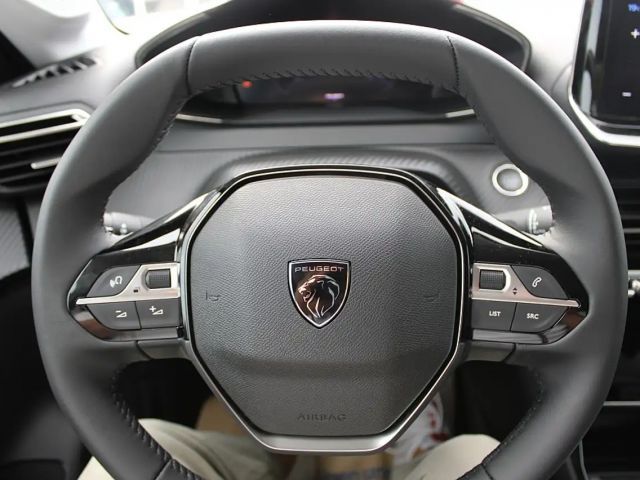 Peugeot 208 Allure Pack PureTech