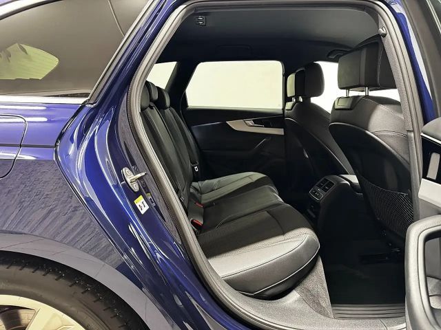 Audi A4 40 TFSI Avant Quattro S-Line S-Tronic