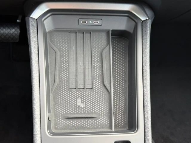 Volkswagen T-Roc DSG Life