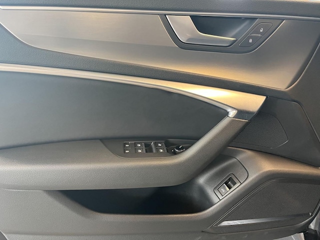 Audi A6 40 TDI Avant S-Tronic