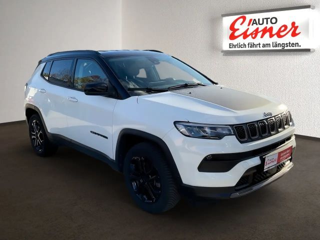Jeep Compass 1.3 PHEV UPLAND AT