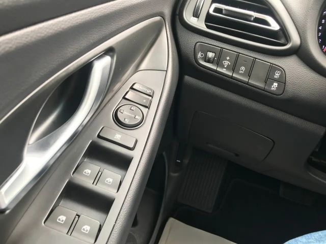 Hyundai i30 Hybrid Prime