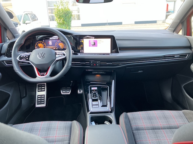 Volkswagen Golf DSG Golf VIII Pro