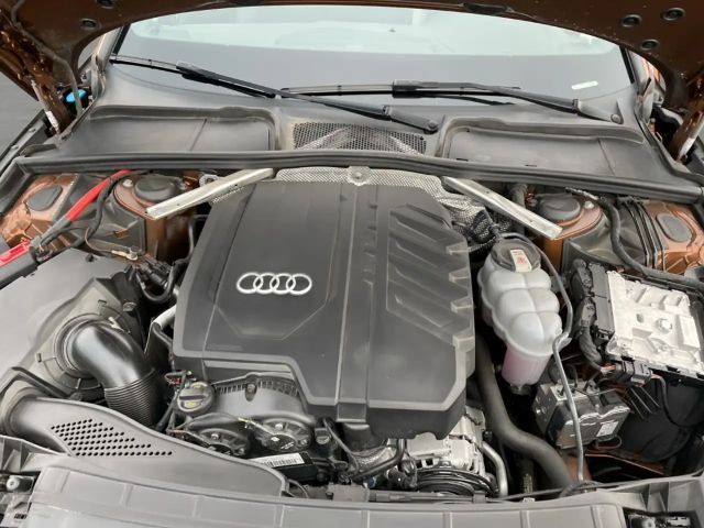 Audi A4 45 TFSI Avant Quattro S-Line