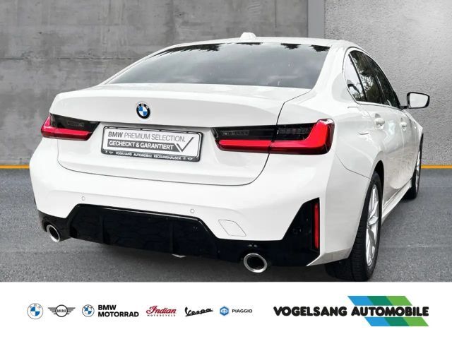 BMW 320 320d M-Sport Sedan