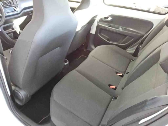 Volkswagen up! Move Move up!