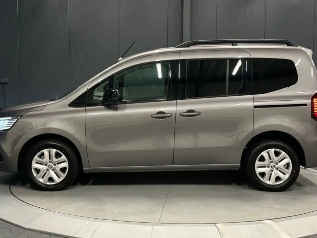 Renault Kangoo EDC TCe 130