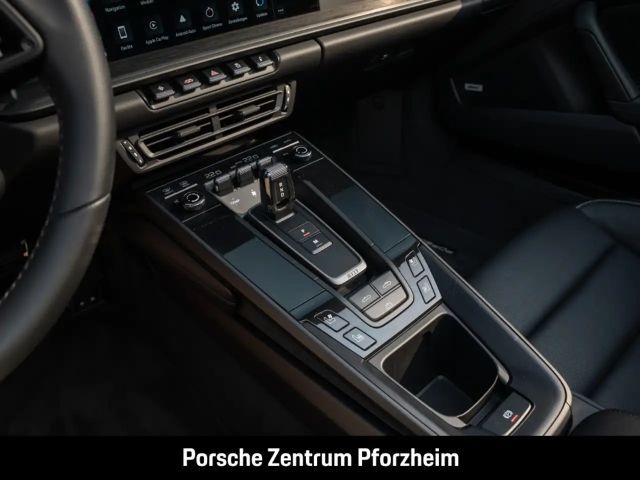 Porsche 992 4 Cabrio Carrera GTS