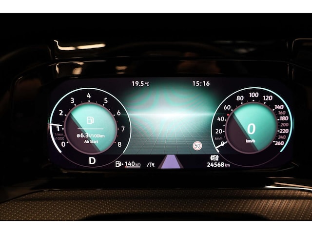 Volkswagen Golf 1.5 eTSI R-Line Variant