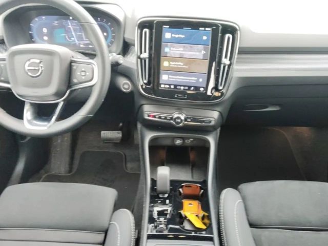 Volvo XC40 Dark Plus