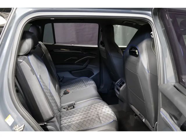 Volkswagen Tayron 2.0 TDI R-Line Style