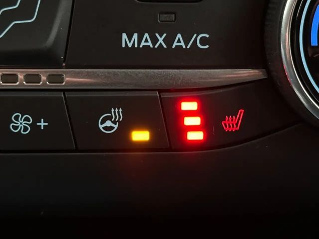 Ford Kuga Plug in Hybrid Titanium