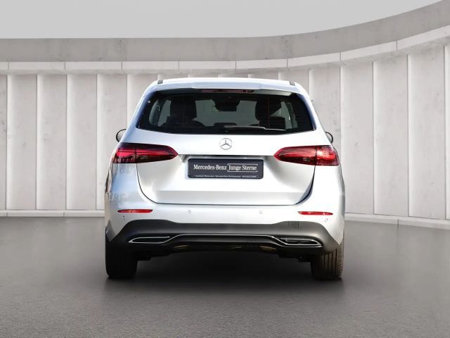 Mercedes-Benz B 180 Progressive