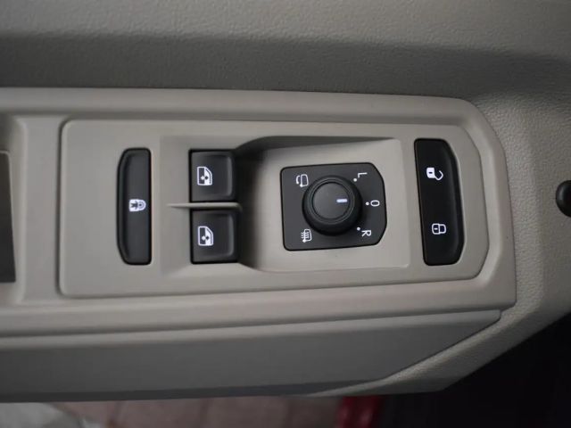 Volkswagen Multivan 1.5 TSI DSG T7