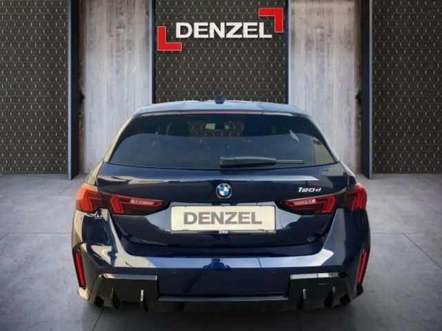 BMW 120 120d 5-deurs Sedan