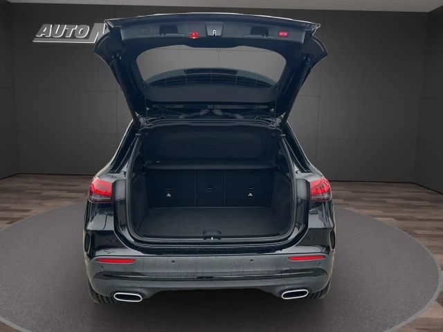 Mercedes-Benz GLA 200 AMG Line