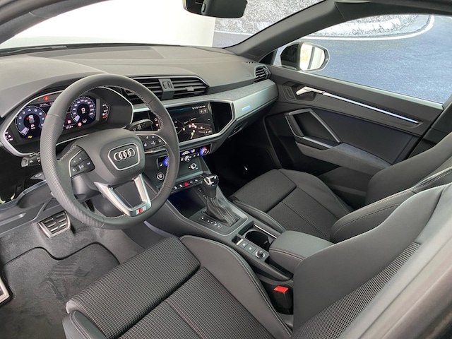 Audi Q3 S-Tronic