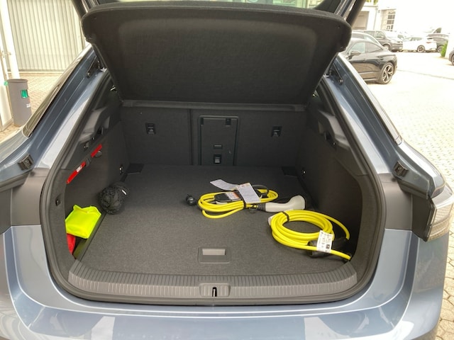 Volkswagen ID.7 4M. 86 kWh AHK.AREA.VIEW.MATRIX.NAVI.20