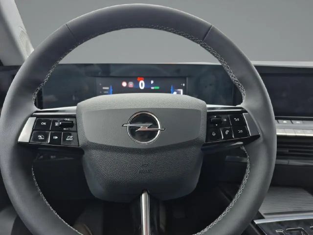 Opel Astra Electric Basis