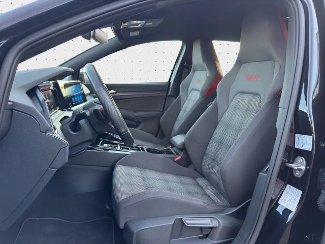 Volkswagen Golf 2.0 TSI DSG GTI