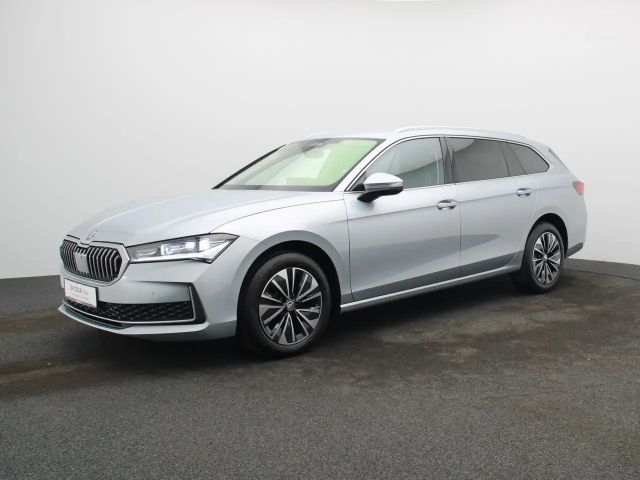 Skoda Superb 2.0 TDI Combi Selection