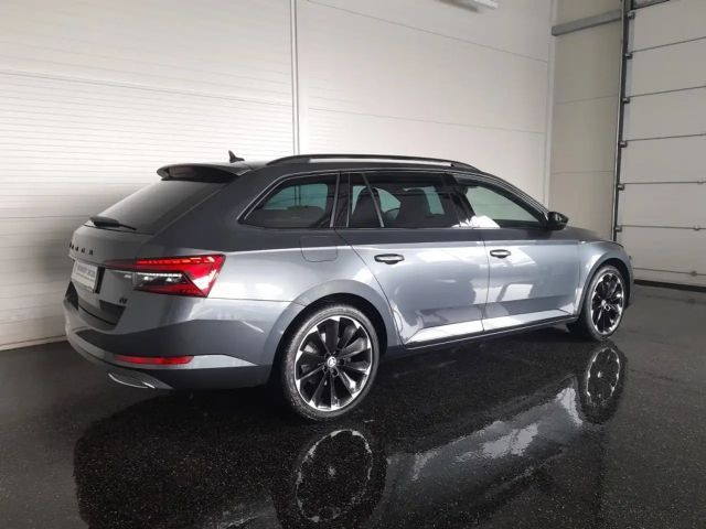 Skoda Superb PlugIn-Hybrid Sportline