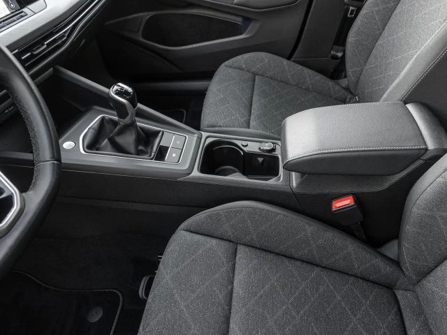 Volkswagen Golf 1.5 TSI Life Variant