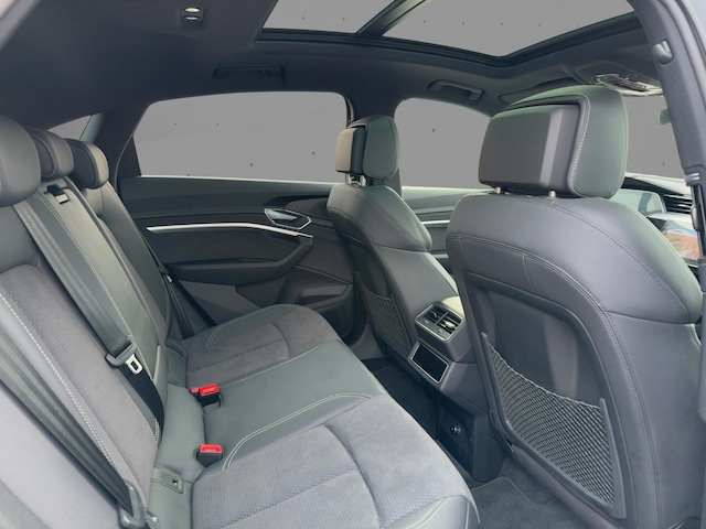 Audi e-tron 55 Quattro S-Line Sportback