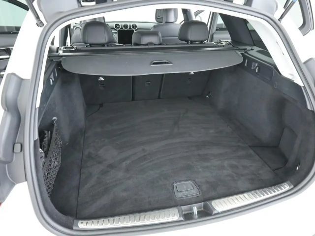 Mercedes-Benz C 220 AVANTGARDE C 220 d Estate