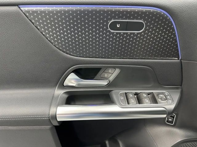 Mercedes-Benz B 200 Progressive Sedan