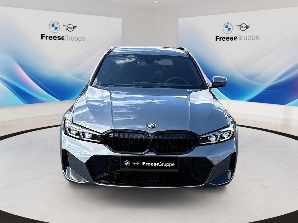 BMW 320 320d Touring xDrive