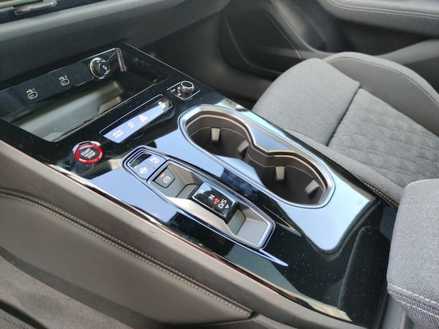 Audi A6 e-tron Quattro