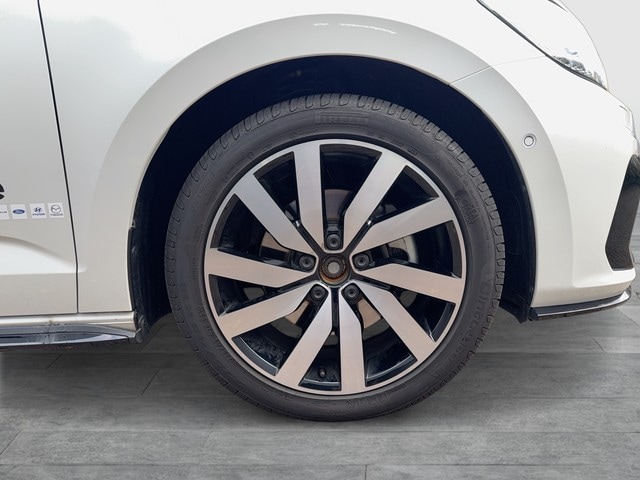 Volkswagen Touran 1.5 TSI DSG