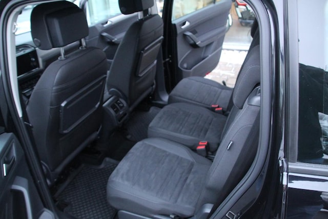 Volkswagen Touran 1.5 TSI DSG