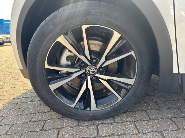 Toyota C-HR 5-deurs Team D Technik