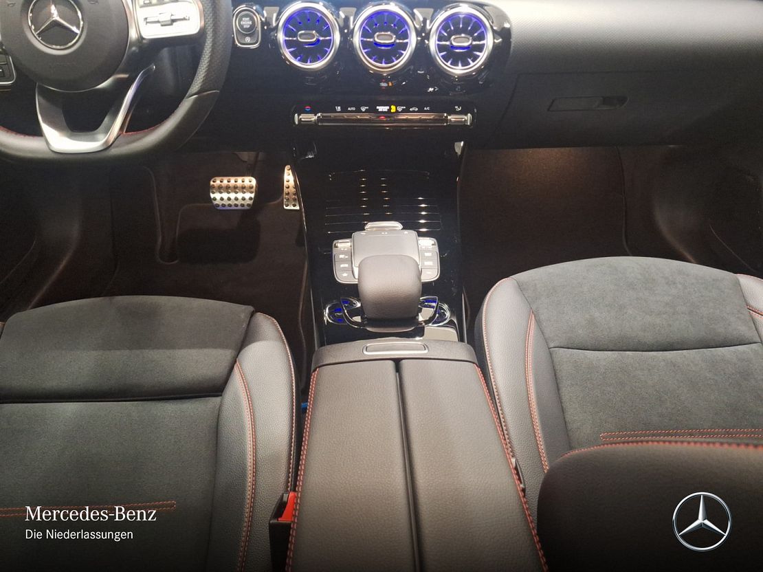 Mercedes-Benz A 250 AMG Line