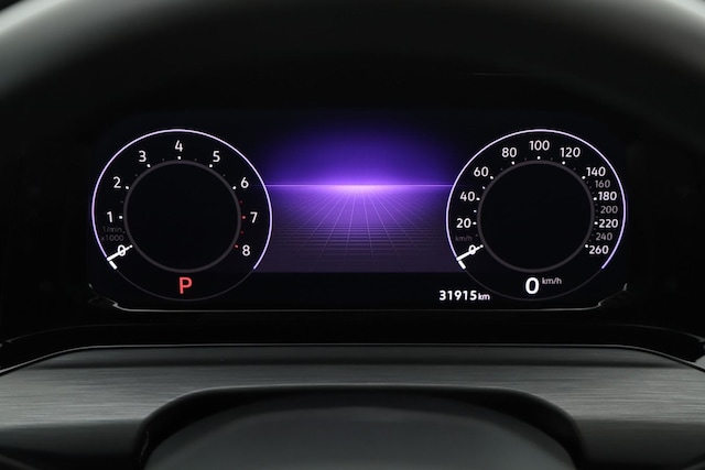 Volkswagen Golf 2.0 TSI DSG Golf VIII Style