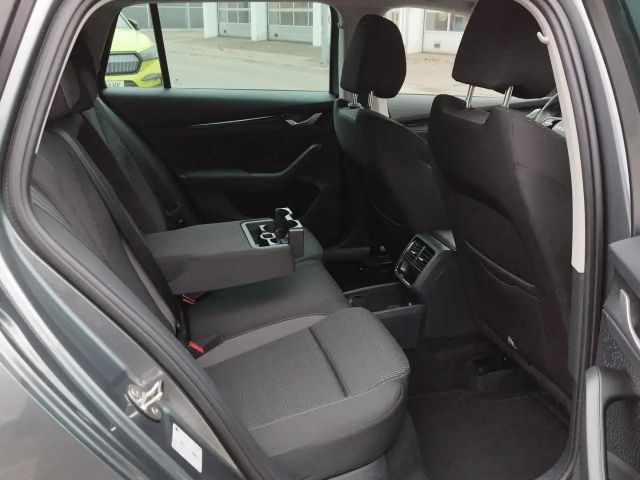 Skoda Octavia Selection