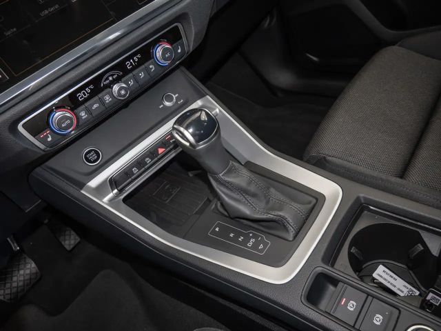 Audi Q3 35 TFSI S-Line