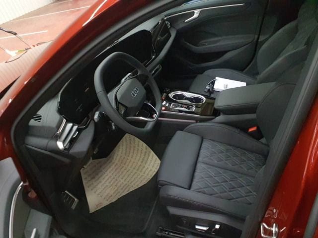 Audi A6 Avant Quattro S-Tronic