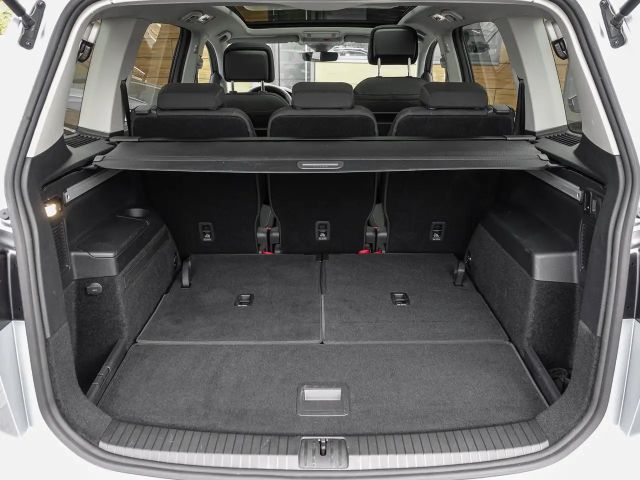 Volkswagen Touran 1.5 TSI DSG Highline