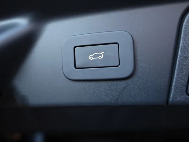 Land Rover Range Rover Velar D200 Dynamic SE