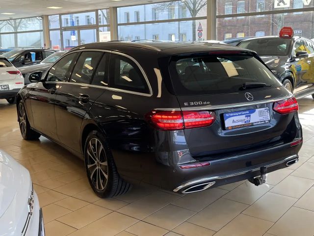 Mercedes-Benz E 300 E 300 de