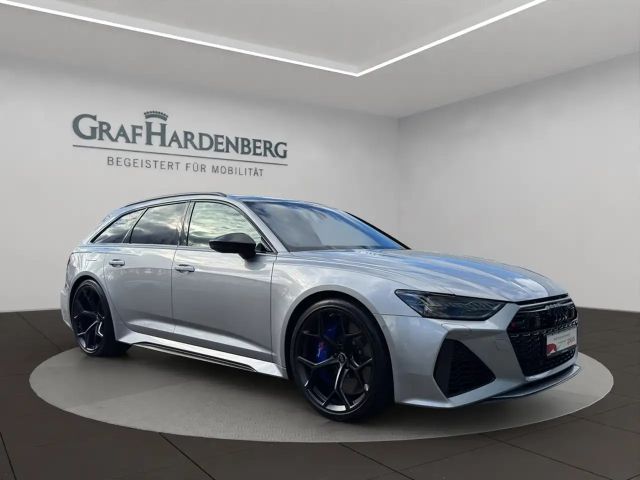 Audi RS6 Avant Performance Quattro