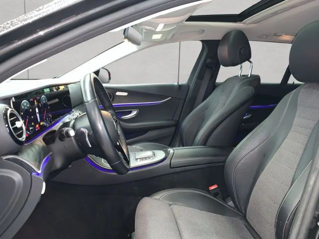 Mercedes-Benz E 220 E-Klasse